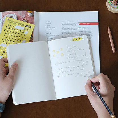 B-155 | CIRCUS BOY BAND Drawing Book 繪圖本 (Pink)