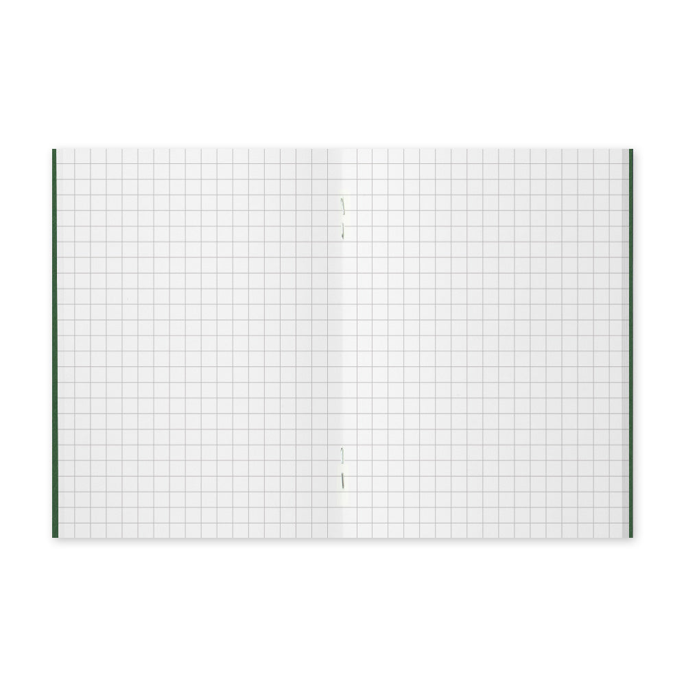 B-240 | TRAVELER'S COMPANY TRAVELER'S notebook [002] 方眼筆記本 (Passport Size)