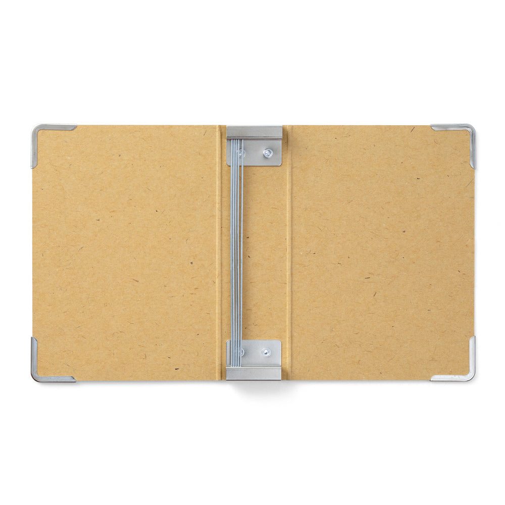 B-252 | TRAVELER'S COMPANY TRAVELER'S notebook [016] 筆記本收納夾 (Passport Size)