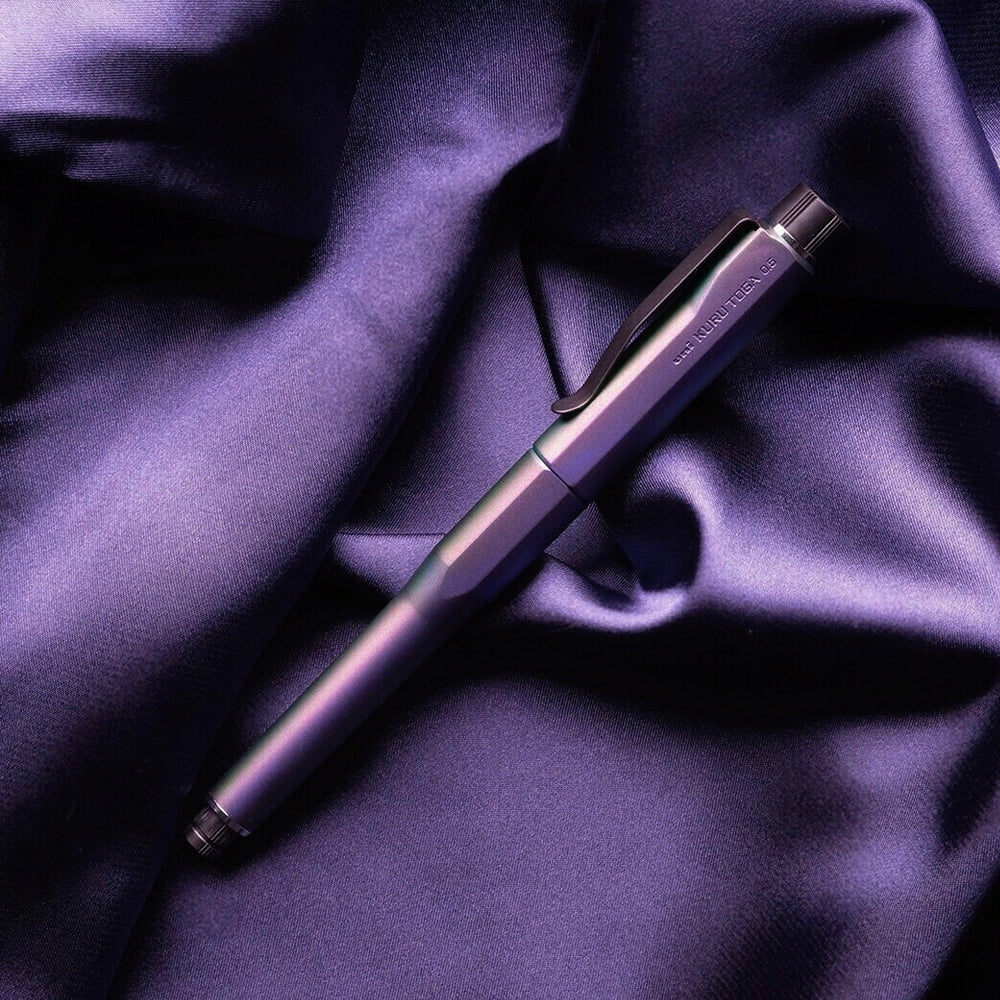 月下文具房- UNI KURU TOGA DIVE 旋轉鉛芯筆0.5mm (極光紫)
