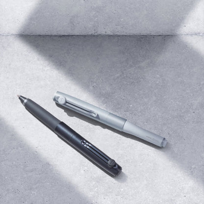 P-355 | UNI uniball ZENTO Signature Model 水性原子筆 0.38mm / 0.5mm