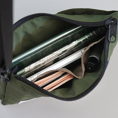 S-503 | CIRCUS BOY BAND TRIP pocket 斜揹包 (Oat green)