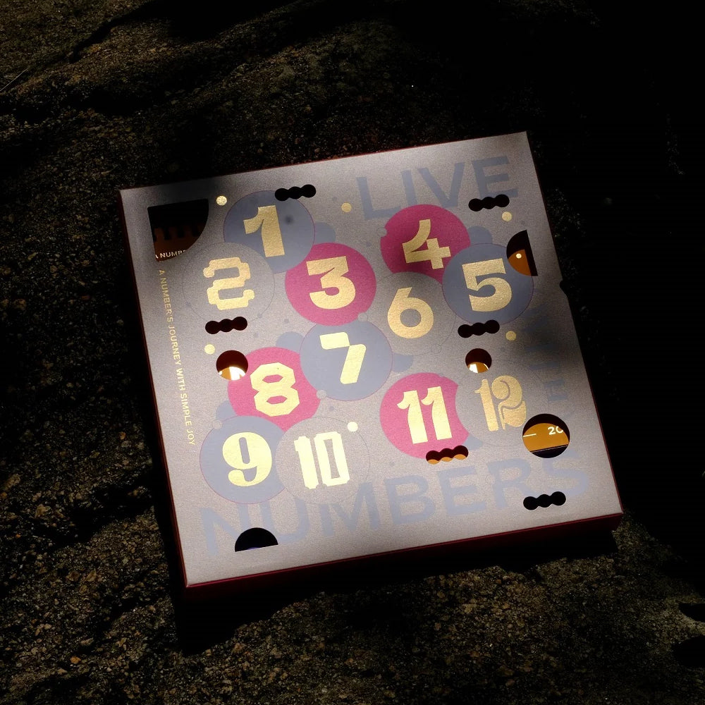 S-605 | PAPERMOMENTS 2027 Calendar: Live with Numbers 月曆