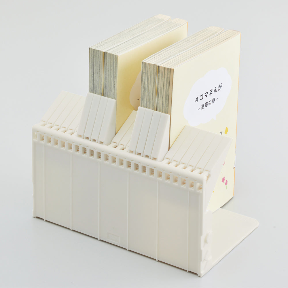 T-315 | LIHIT LAB. 只放一本書也不會倒書架