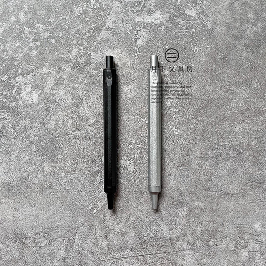 P-147 | HMM Ballpoint 原子筆 (鋁原色/霧黑)
