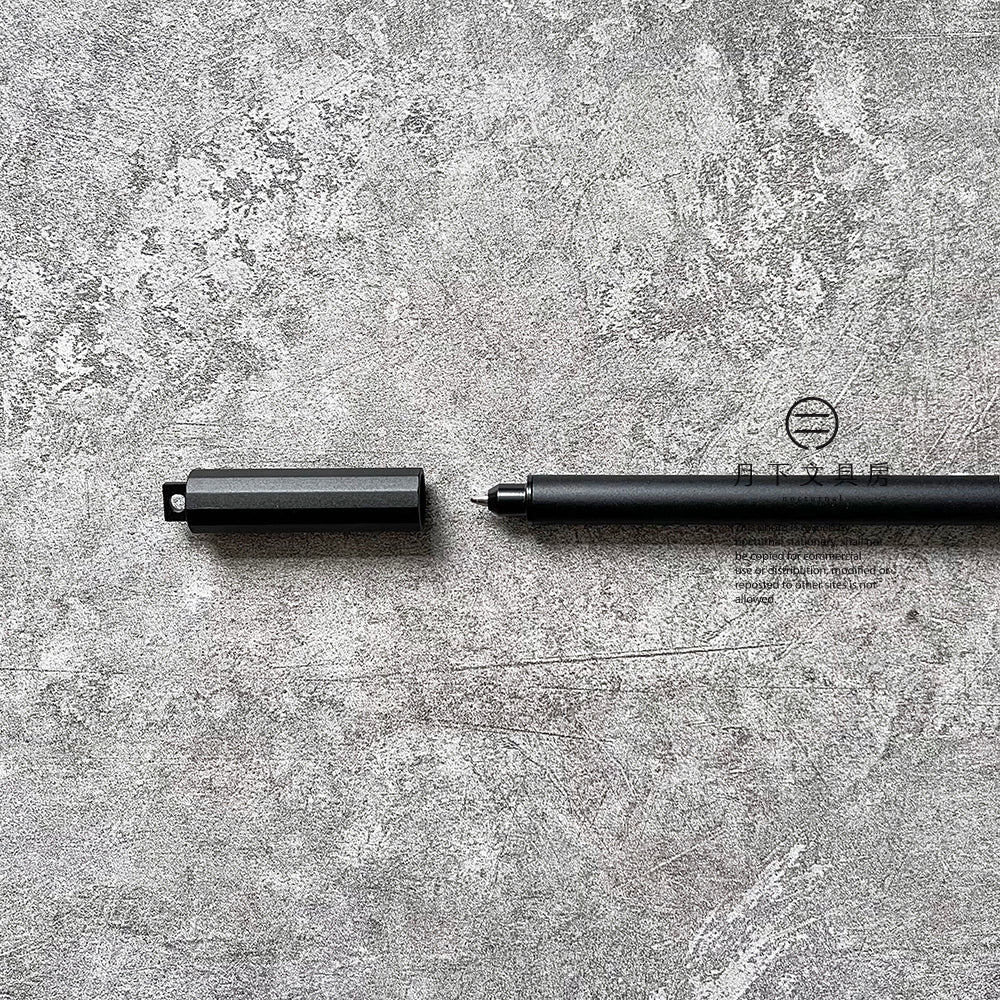 P-256 | HMM Magnet Pen 磁吸筆 0.7mm