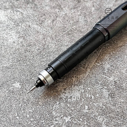 P-257 | UNI KURU TOGA DIVE 旋轉鉛芯筆 0.5mm (極光紫)